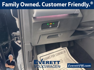 2025 Volkswagen Tiguan 2.0T SE