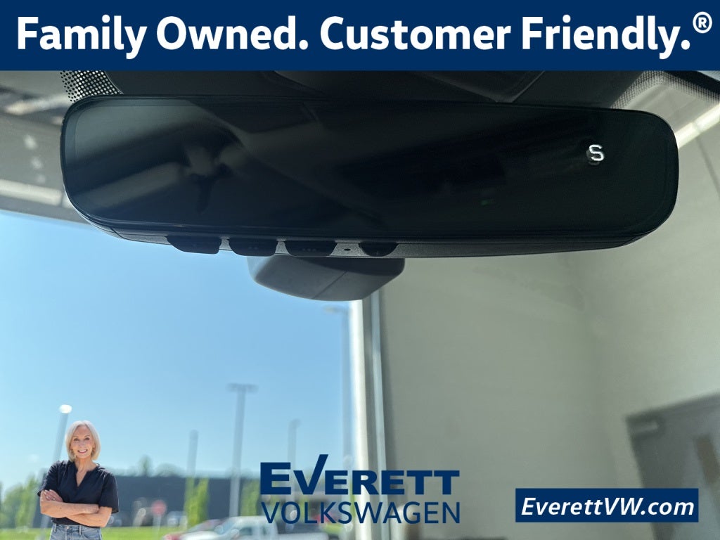 2025 Volkswagen Tiguan 2.0T SE