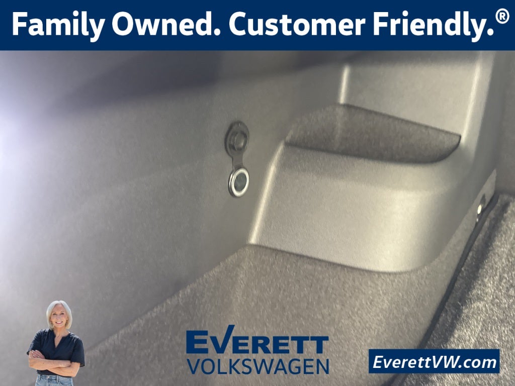 2025 Volkswagen Tiguan 2.0T SE