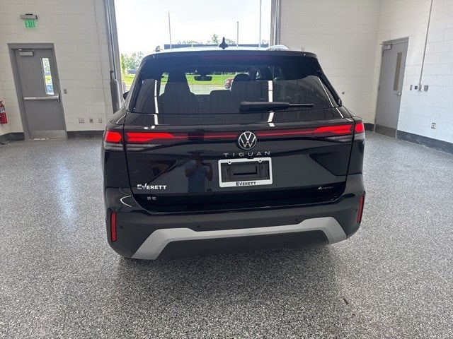 2025 Volkswagen Tiguan 2.0T SE