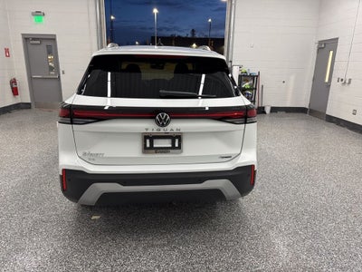 2026 Volkswagen Tiguan 2.0T SE