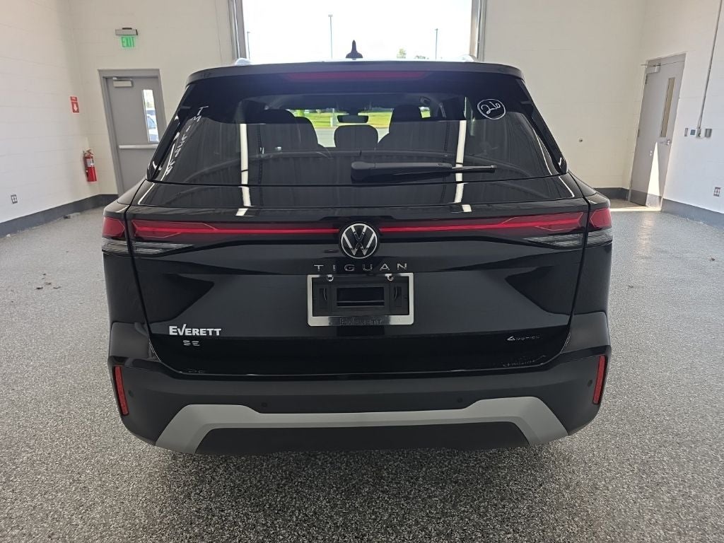 2026 Volkswagen Tiguan 2.0T SE