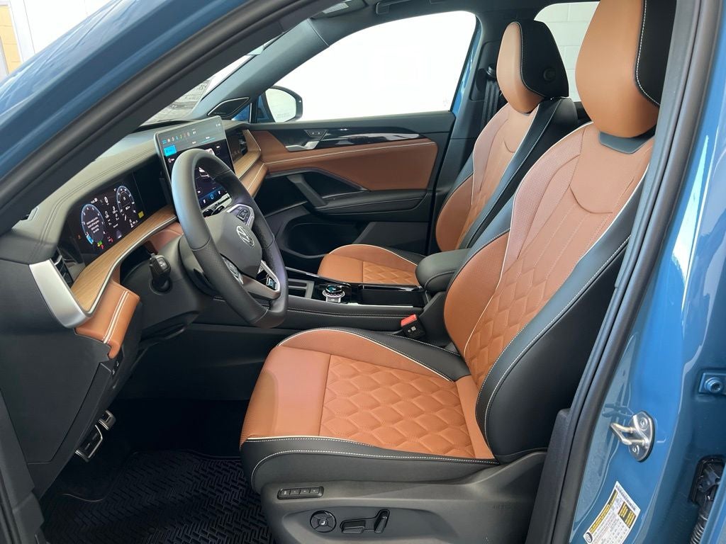 2026 Volkswagen Tiguan 2.0T SEL R-Line Turbo