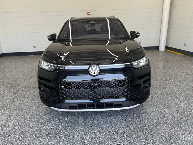 2026 Volkswagen Tiguan 2.0T SEL R-Line Turbo