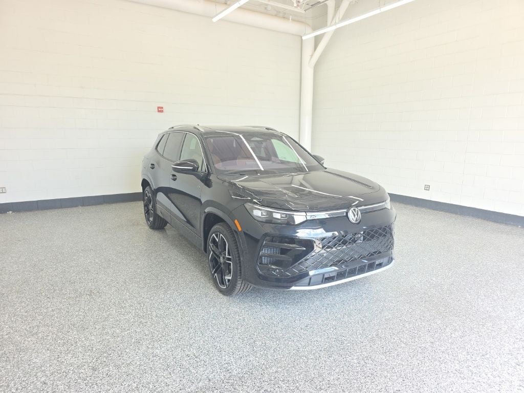 2026 Volkswagen Tiguan 2.0T SEL R-Line Turbo