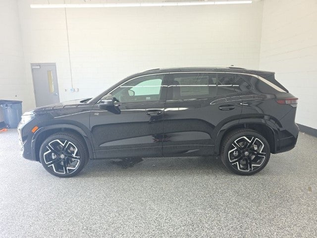 2026 Volkswagen Tiguan 2.0T SEL R-Line Turbo