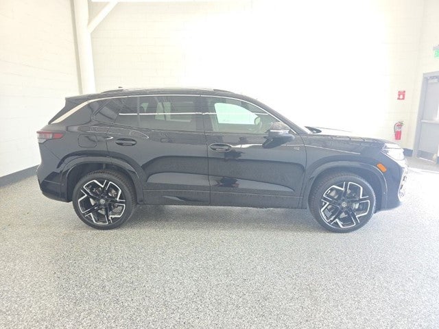 2026 Volkswagen Tiguan 2.0T SEL R-Line Turbo