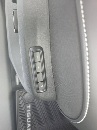 2026 Volkswagen Tiguan SEL R-Line Turbo