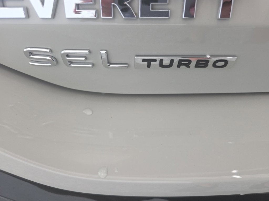 2026 Volkswagen Tiguan SEL R-Line Turbo
