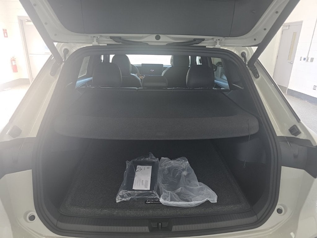 2026 Volkswagen Tiguan SEL R-Line Turbo