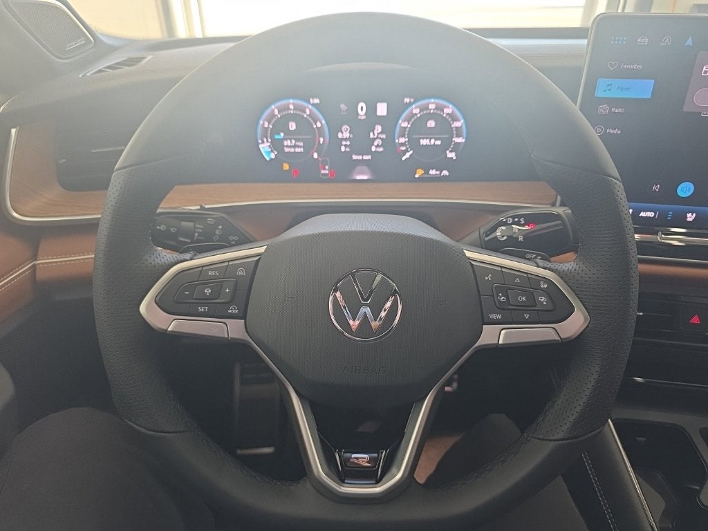 2026 Volkswagen Tiguan SEL R-Line Turbo