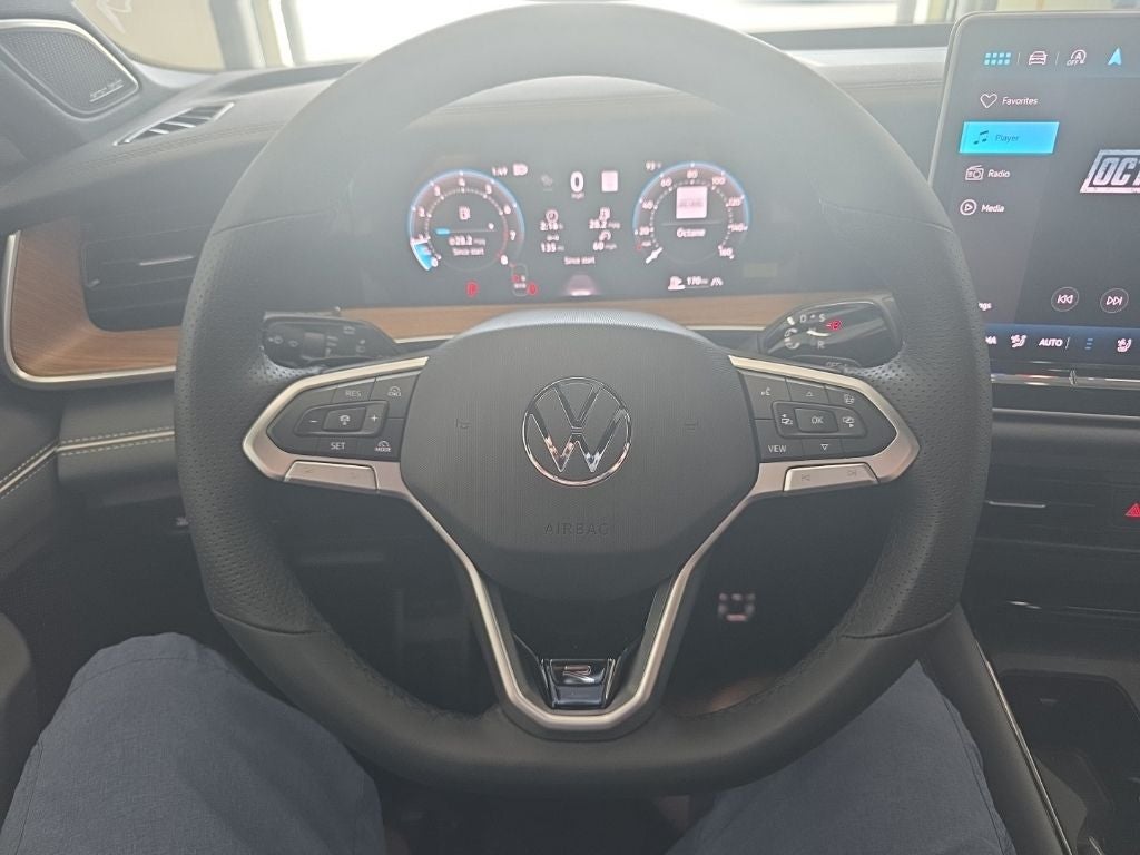 2026 Volkswagen Tiguan 2.0T SEL R-Line Turbo