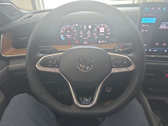 2026 Volkswagen Tiguan 2.0T SEL R-Line Turbo