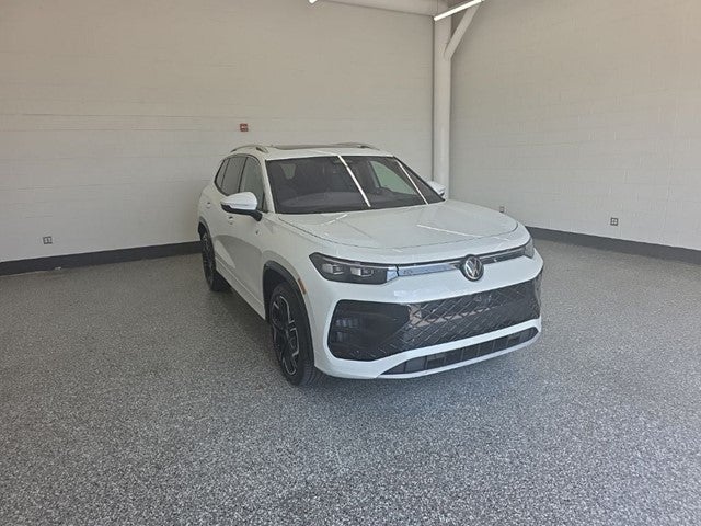 2026 Volkswagen Tiguan 2.0T SEL R-Line Turbo