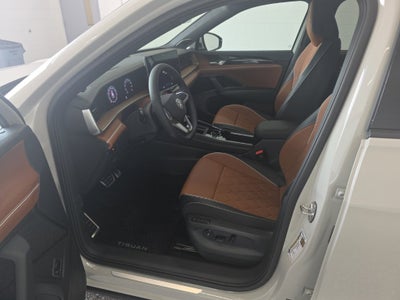 2026 Volkswagen Tiguan SEL R-Line Turbo