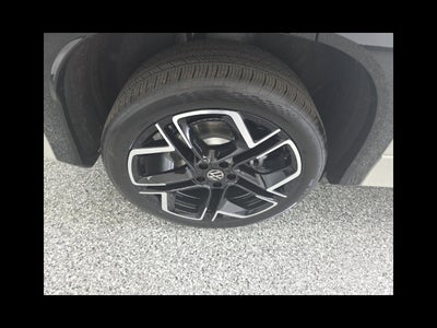2026 Volkswagen Tiguan SEL R-Line Turbo