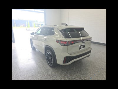 2026 Volkswagen Tiguan SEL R-Line Turbo