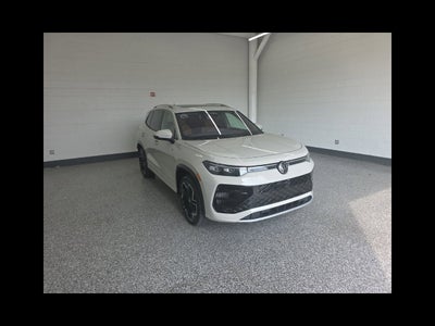 2026 Volkswagen Tiguan SEL R-Line Turbo