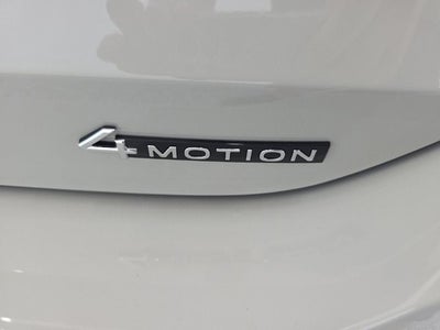 2026 Volkswagen Tiguan 2.0T SEL R-Line