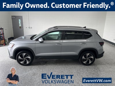 2025 Volkswagen Taos 1.5T SE