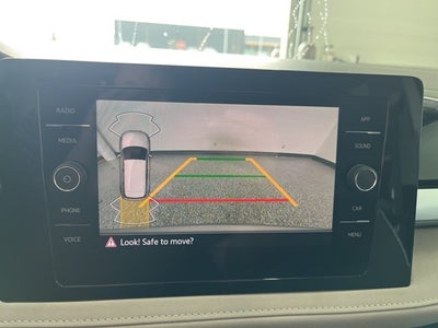 2025 Volkswagen Taos 1.5T SE