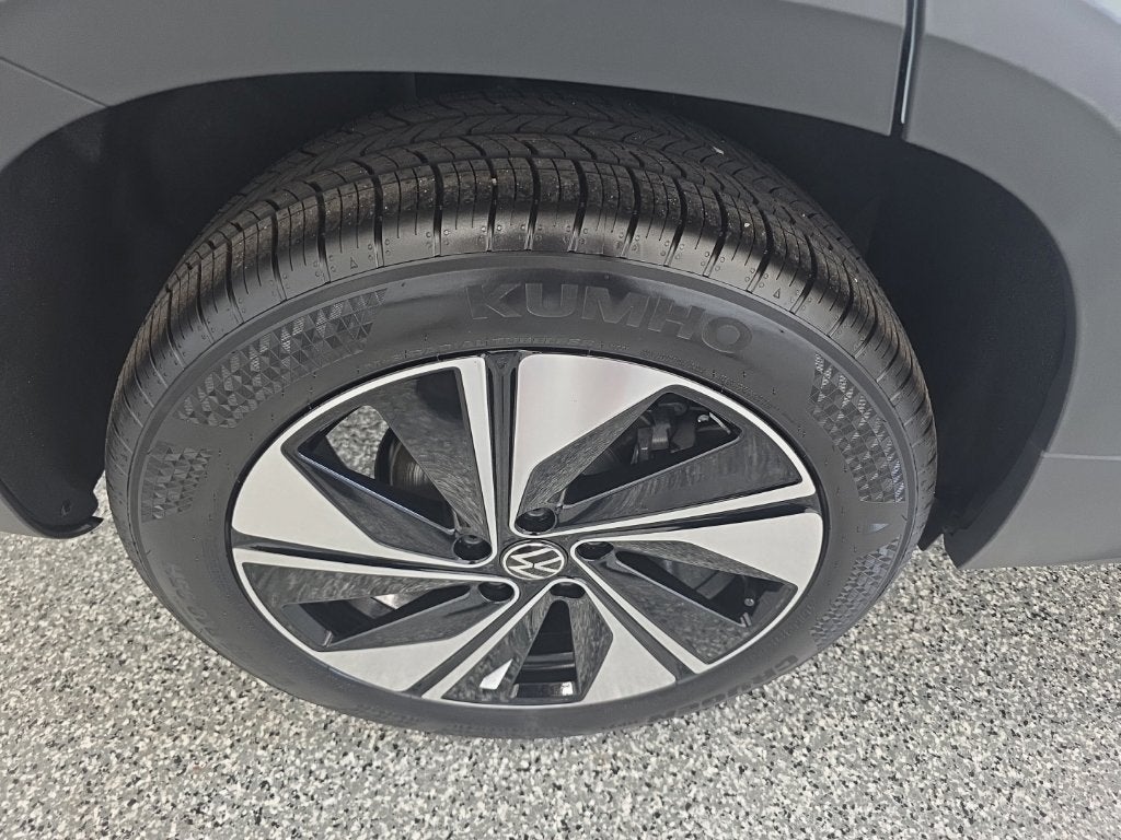 2027 Volkswagen Taos 1.5T SE