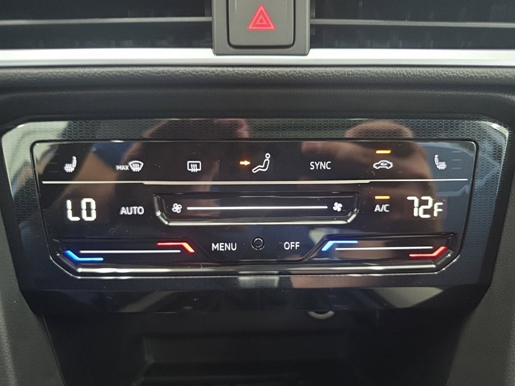 2027 Volkswagen Taos 1.5T SE