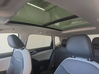 2027 Volkswagen Taos 1.5T SE