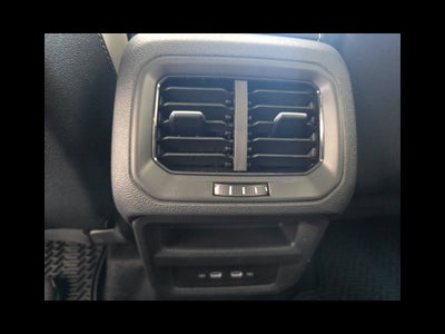 2027 Volkswagen Taos 1.5T SE