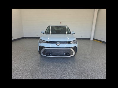 2027 Volkswagen Taos 1.5T SE