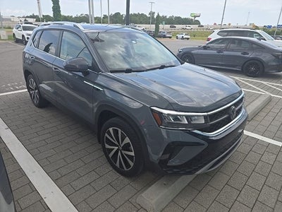 2022 Volkswagen Taos 1.5T SE