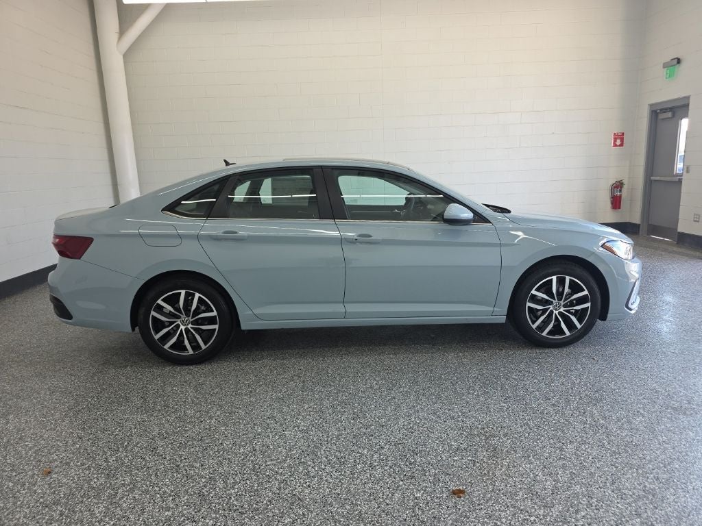 2027 Volkswagen Jetta 1.5T SE