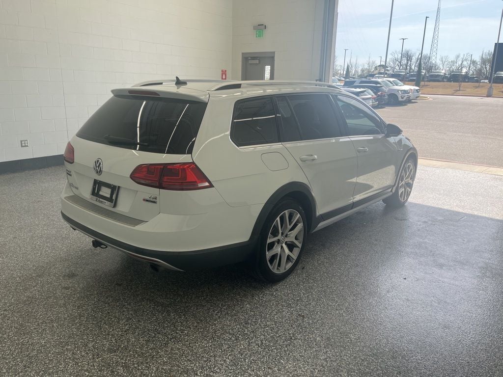 2017 Volkswagen Golf Alltrack TSI SEL 4Motion