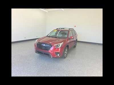 2024 Subaru Forester Premium