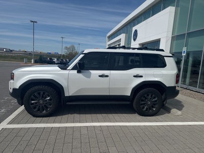 2025 Toyota Land Cruiser Base