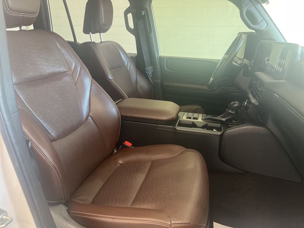 2025 Toyota Land Cruiser Base