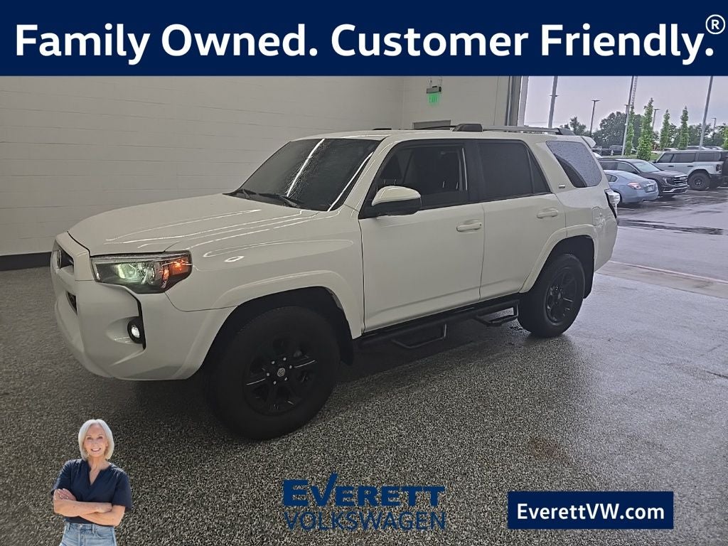 2024 Toyota 4Runner SR5