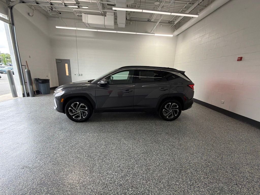 2025 Hyundai Tucson Hybrid Limited