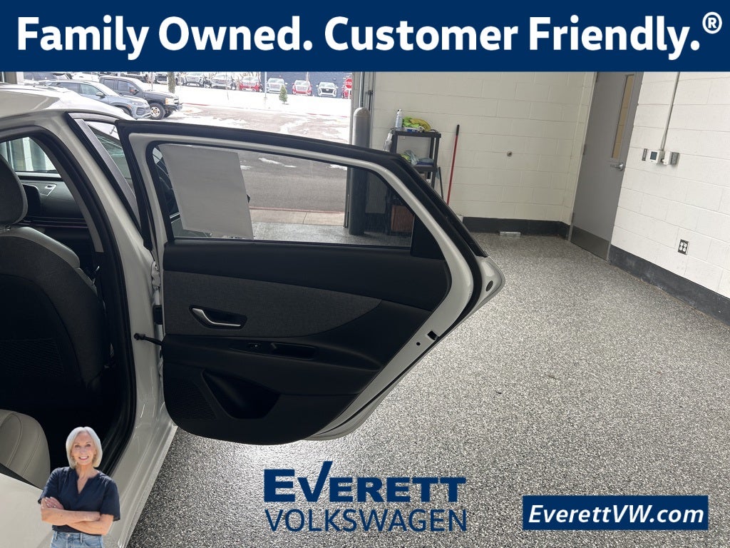 2023 Hyundai Elantra Hybrid Limited