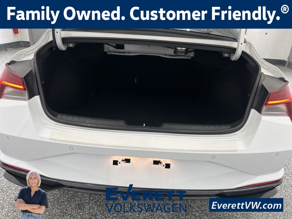 2023 Hyundai Elantra Hybrid Limited