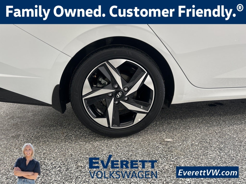 2023 Hyundai Elantra Hybrid Limited