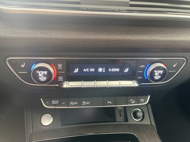 2024 Audi Q5 45 S line Premium Plus