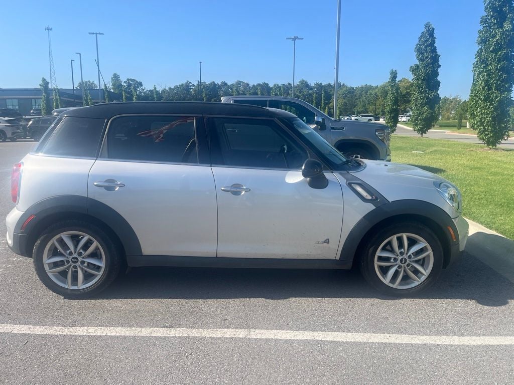 2014 MINI Cooper S Countryman Base