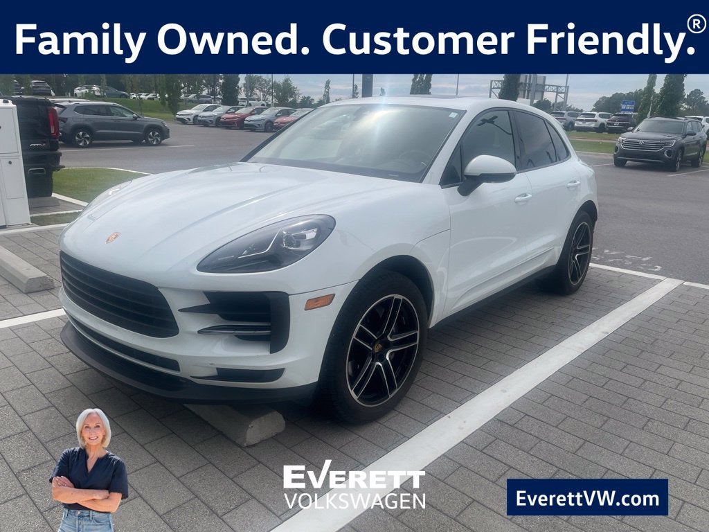 2021 Porsche Macan Base