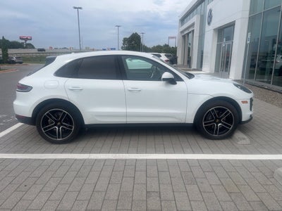 2021 Porsche Macan Base
