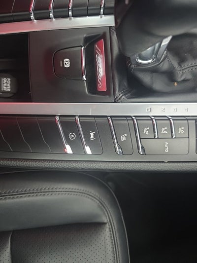 2021 Porsche Macan Base