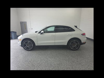 2021 Porsche Macan Base
