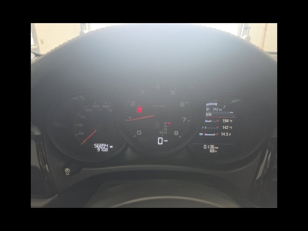 2021 Porsche Macan Base