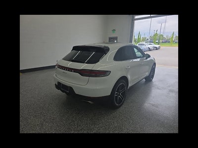 2021 Porsche Macan Base