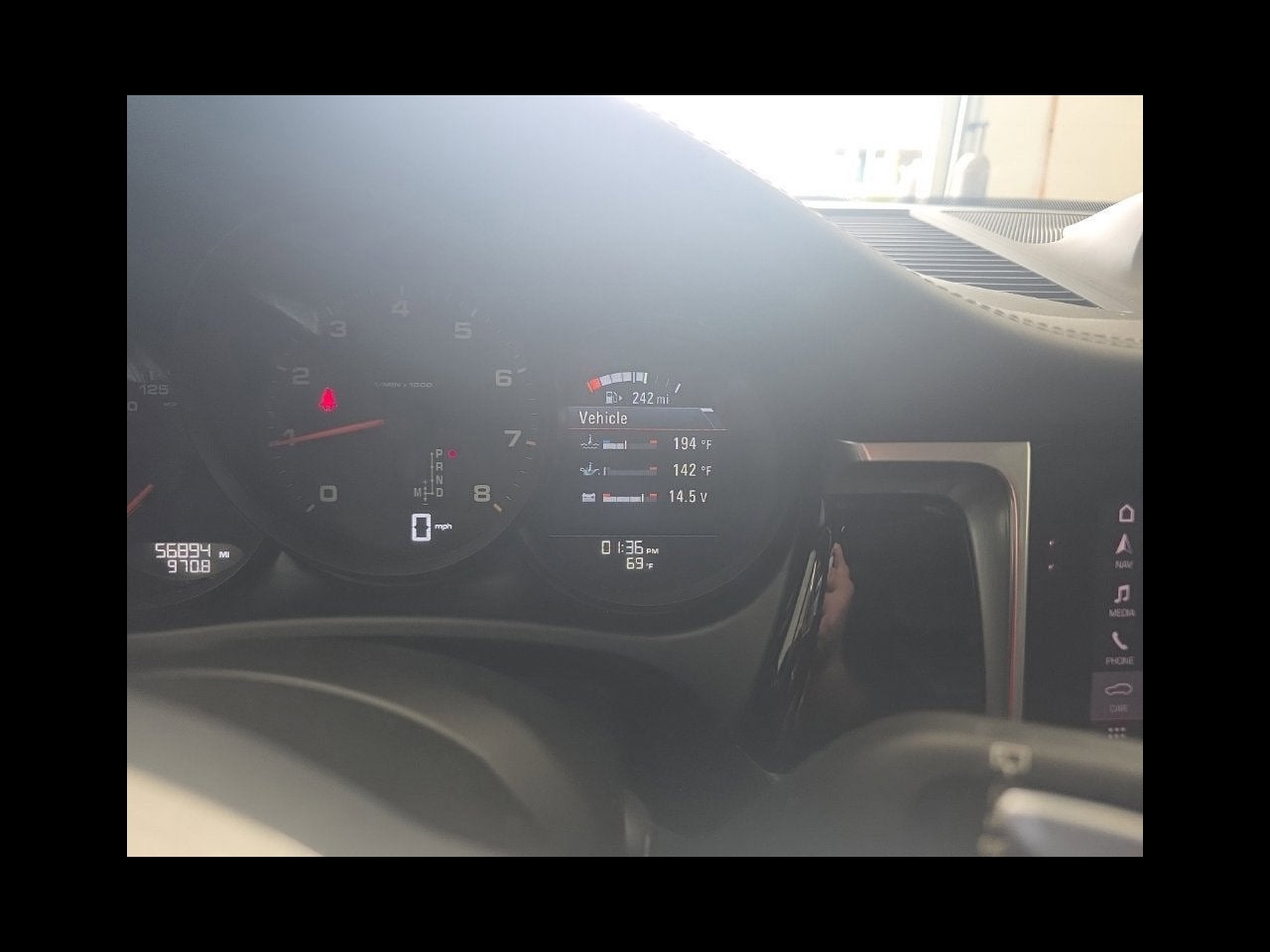 2021 Porsche Macan Base